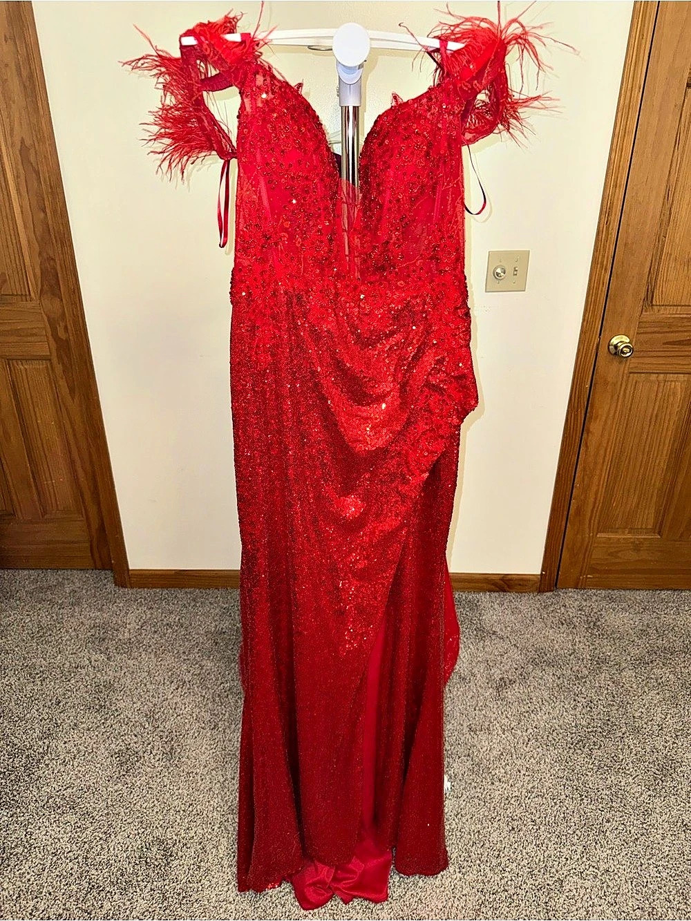 Nox Anabel C1422 Feathered Trumpet Prom Dress Red Medium